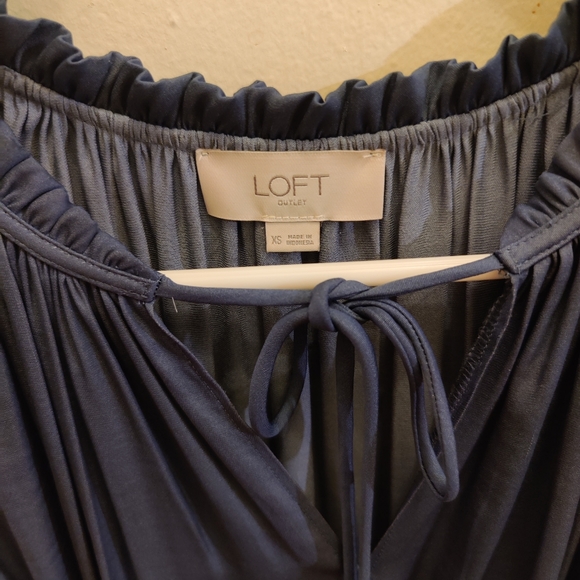 Loft satin blue dress - Picture 8 of 10